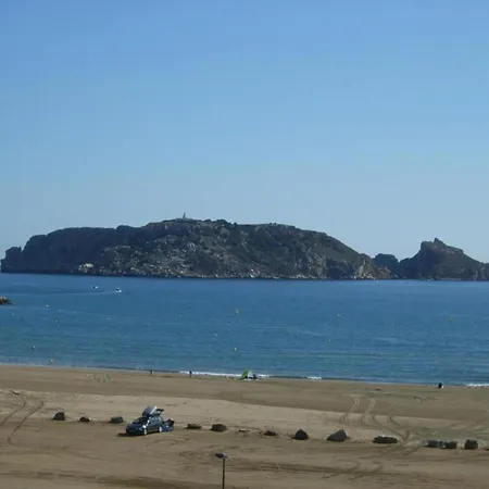 Apartment In L Estartit Near Sandy